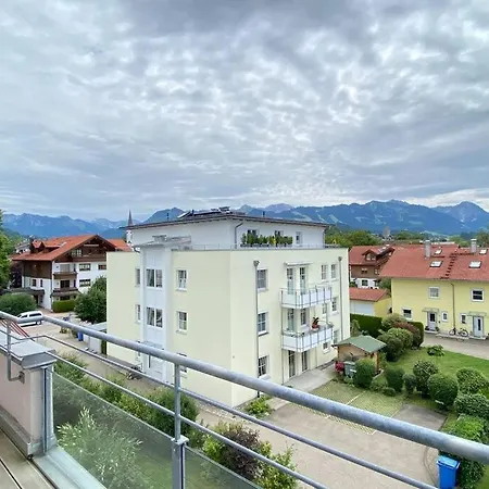 Penthouse - Fewo-badhindelang Lägenhet *